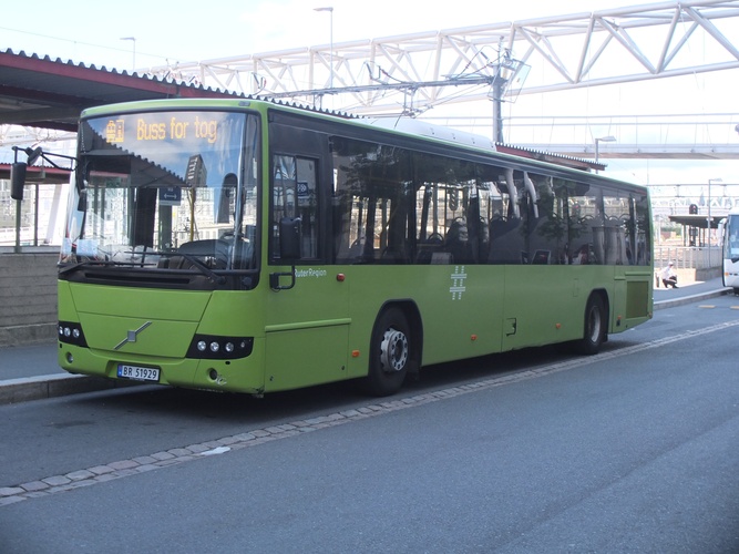 Bussen som buss for tog på Oslo S